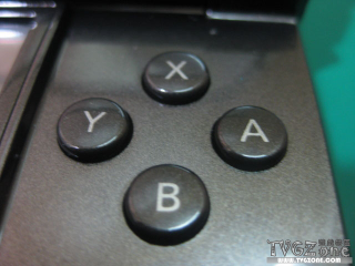 Illustration for article titled Check Out The Inside Of A 3DS